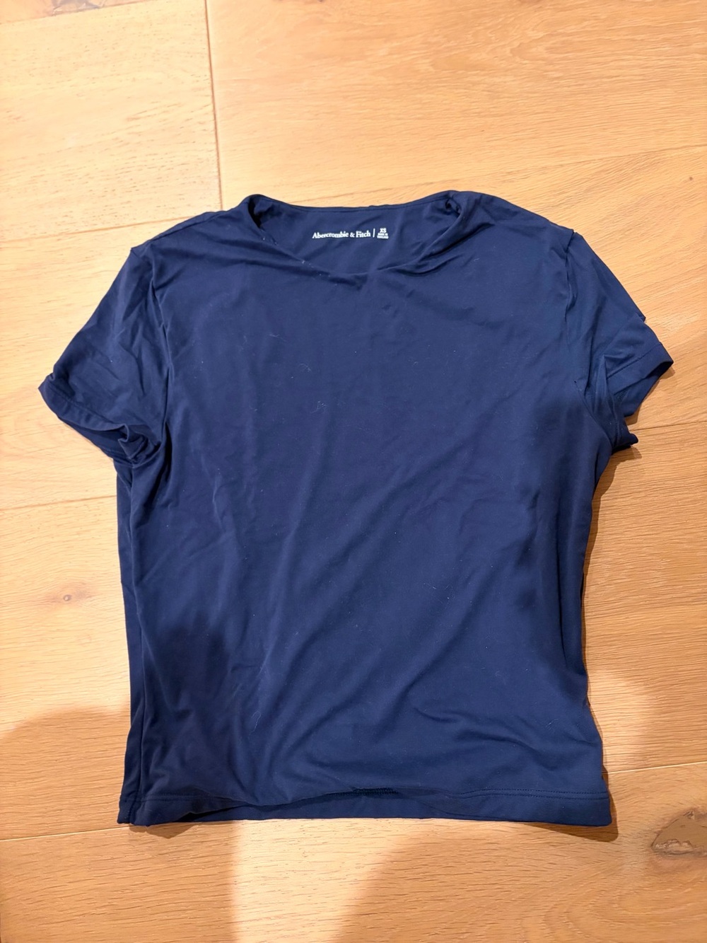 Abercrombie & Fitch Tuckable Soft Navy Short Sleeve Crew Tee